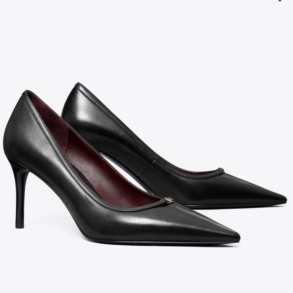 Tory Burch Double T Buckle Pump, SIZE 7 US